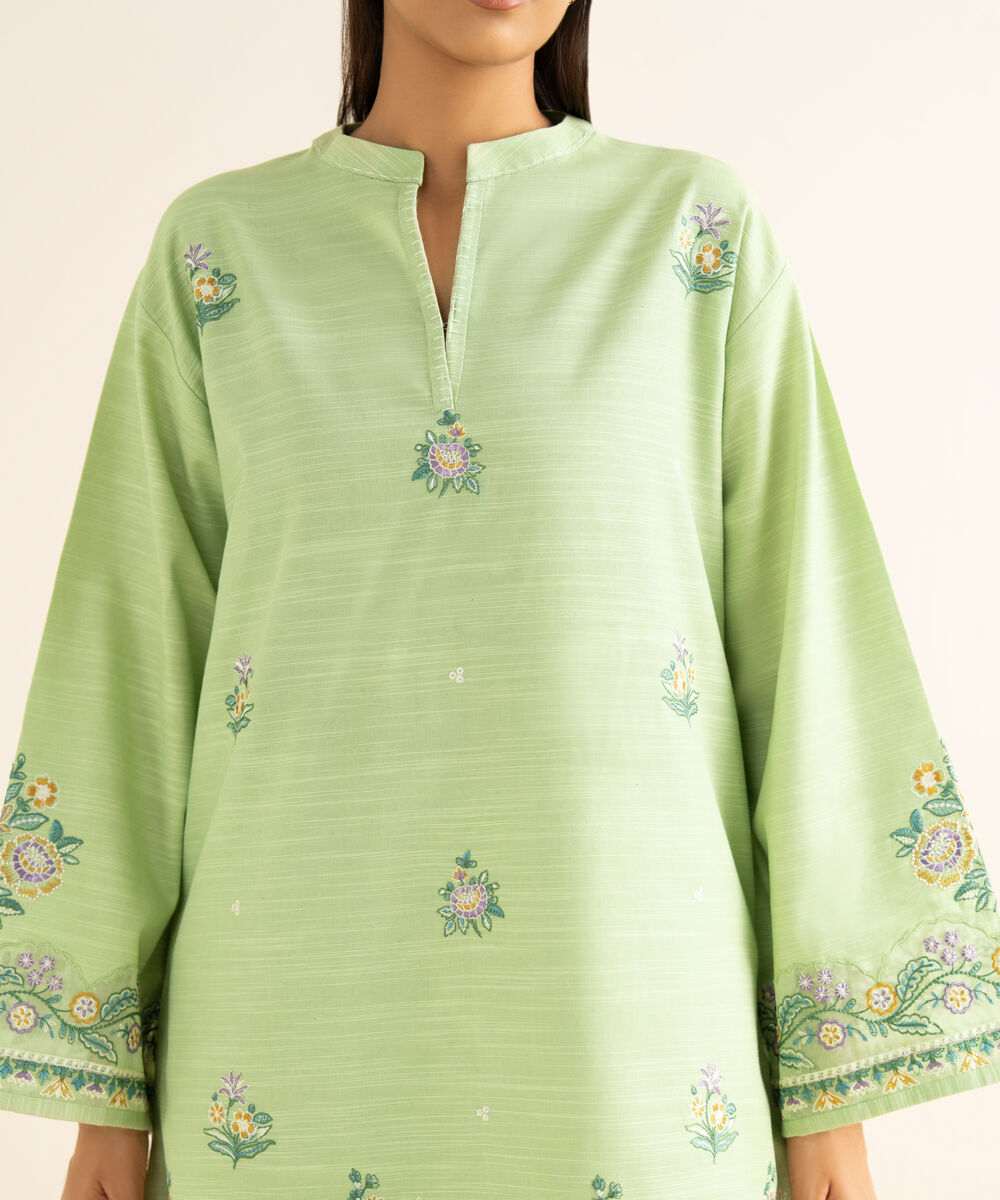 Women's Unstitched Khaddar Embroidered Green 3 Piece Suit