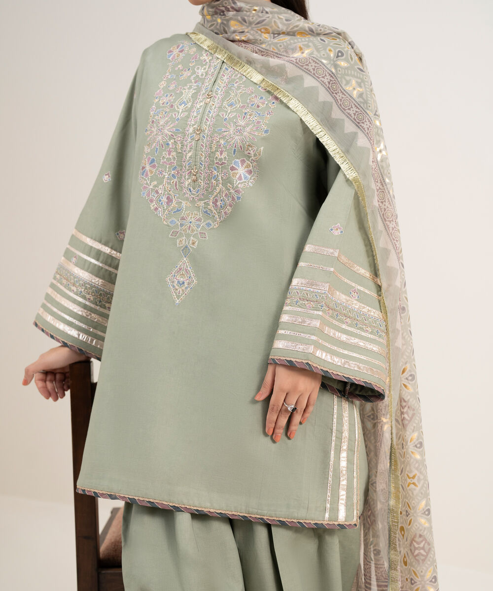Women's Unstitched Lawn Embroidered Green 3 Piece Suit