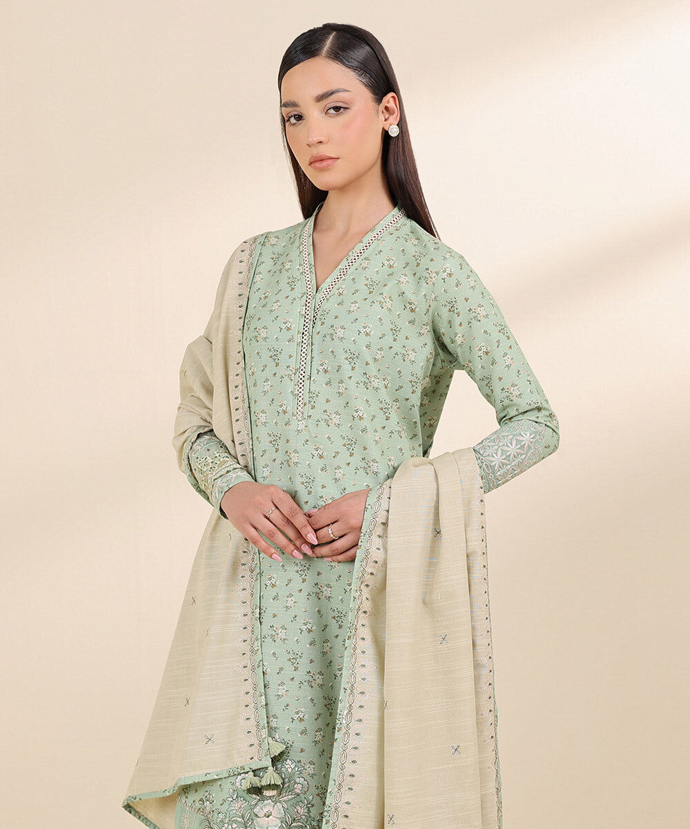 Women's Unstitched Khaddar Green Embroidered 3 Piece Suit