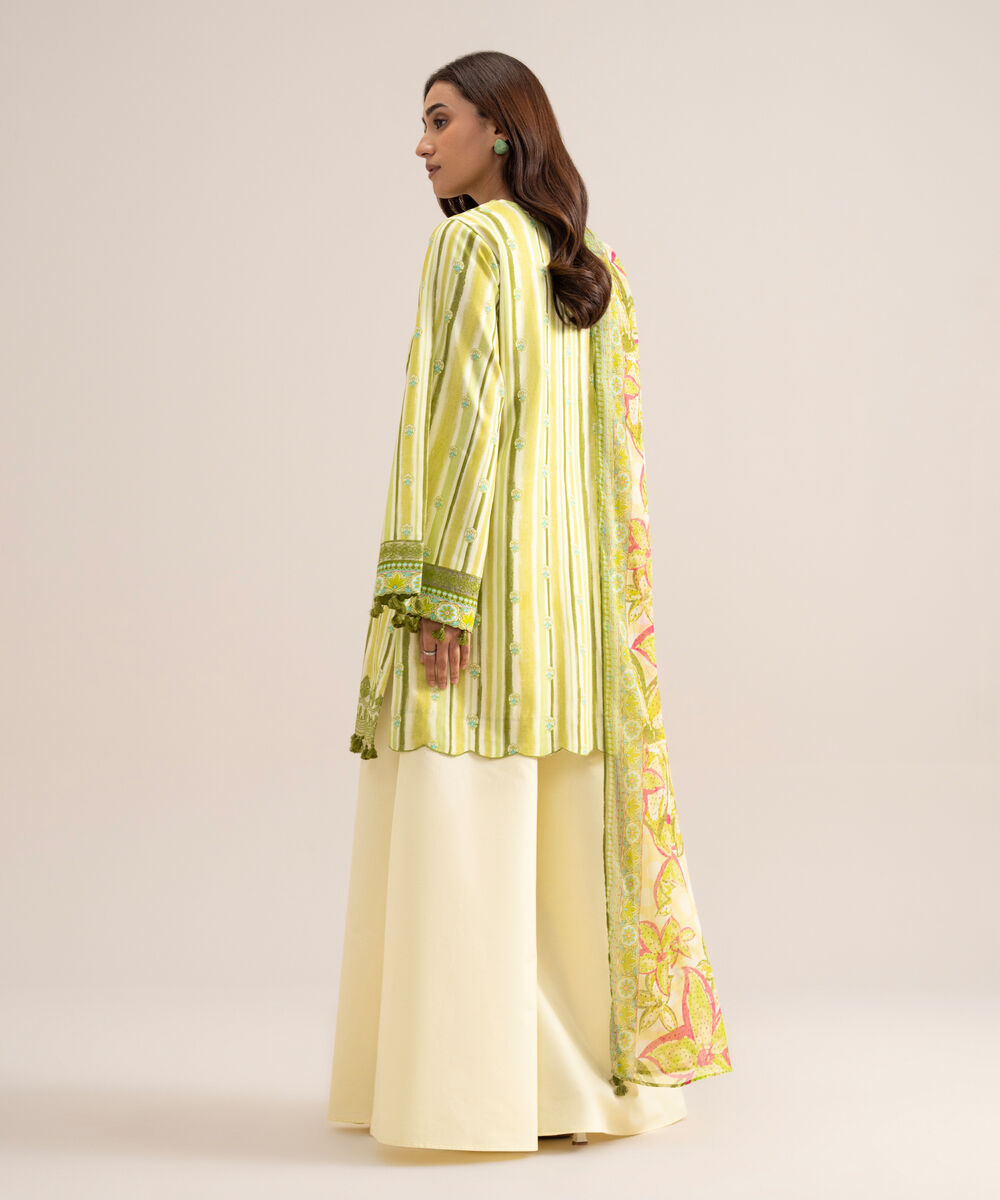 Women's Unstitched Arabic Lawn Embroidered Green  3 Piece Suit