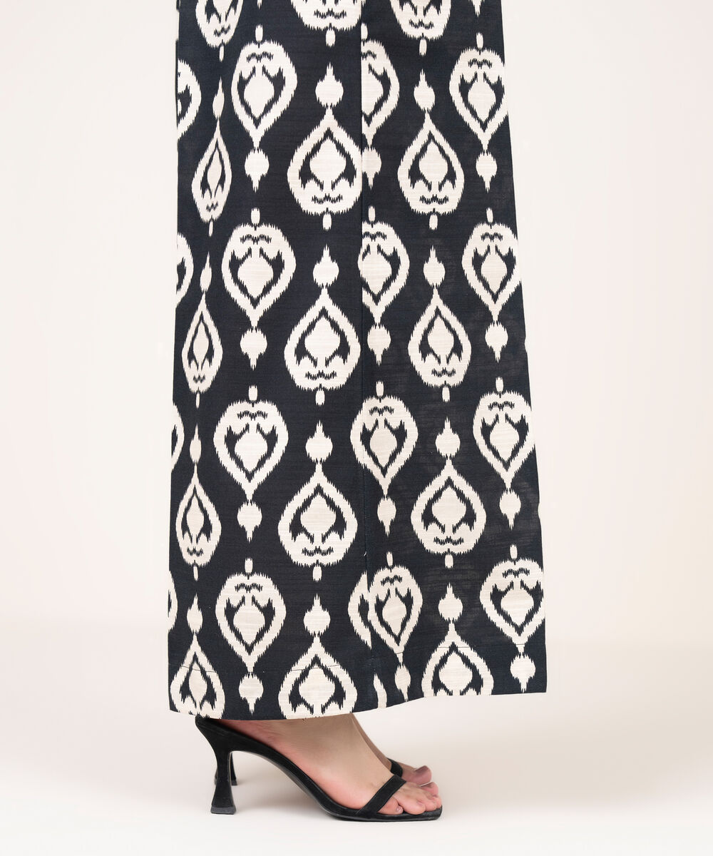 Women's RTW Light Khaddar Printed Black Culottes