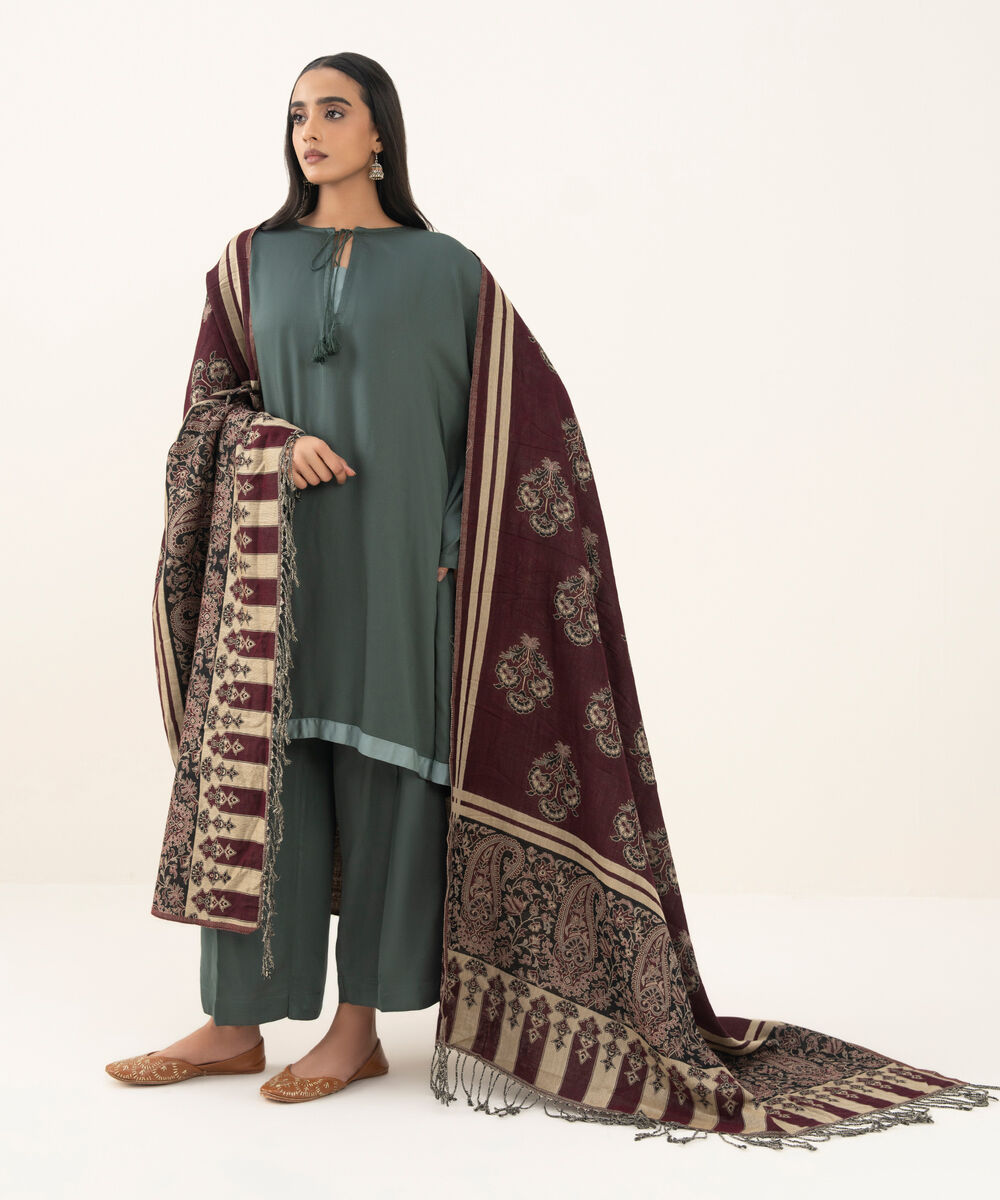 Jacquard Solid Maroon Shawl