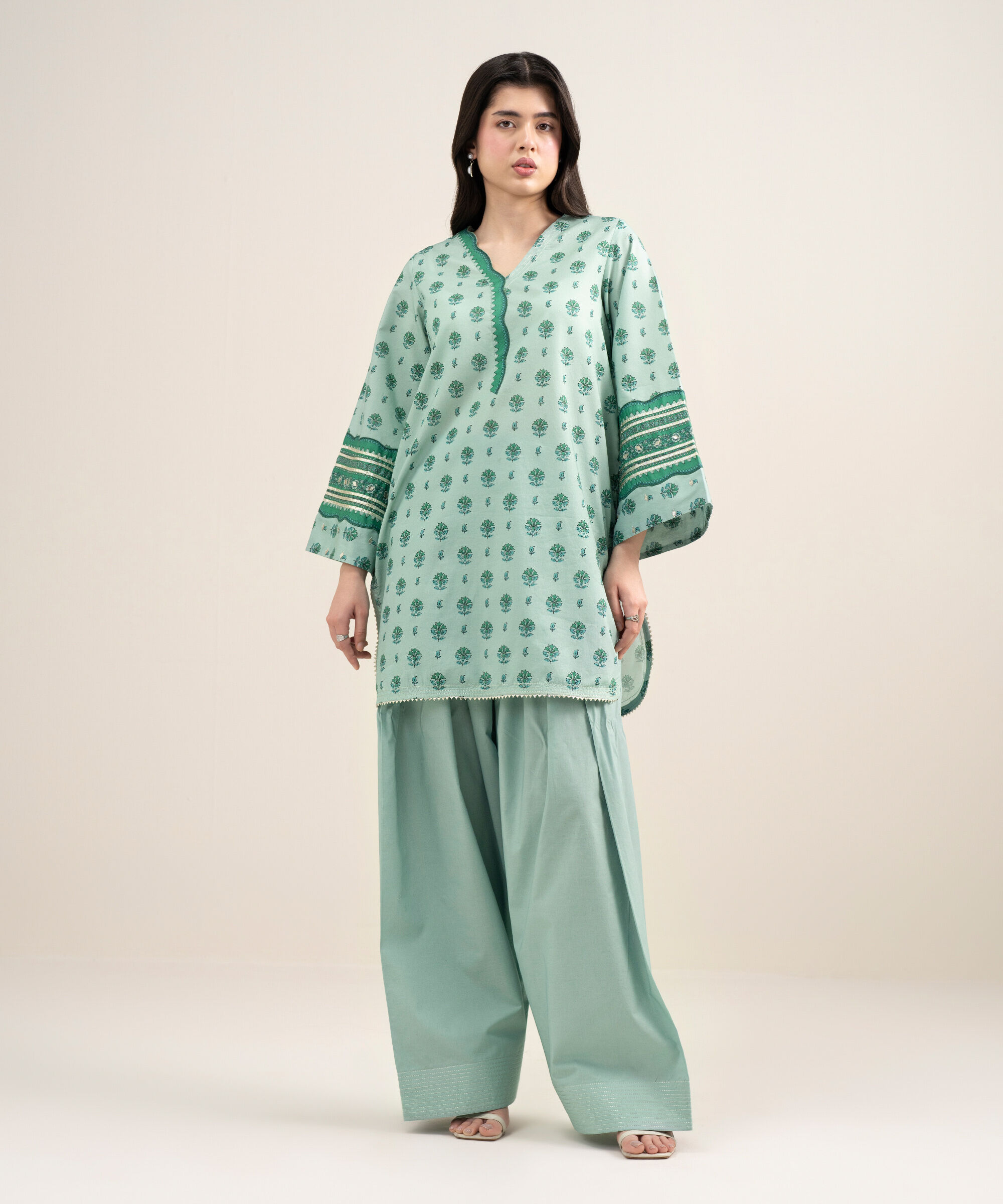 Unstitched 2 PC U2TDDS26V315