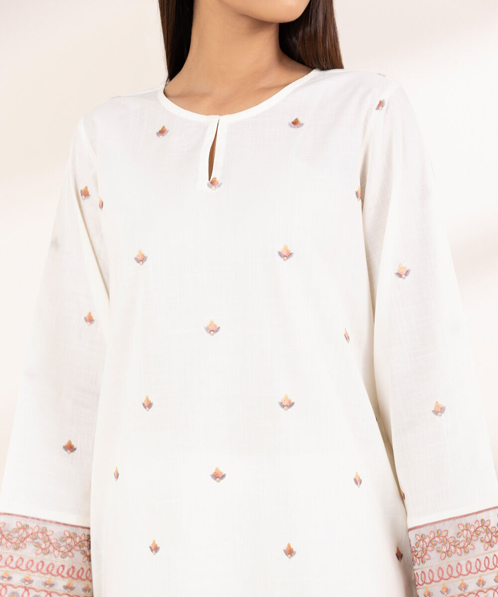 Women's RTW Cross Hatch Off White Embroidered A-Line Shirt