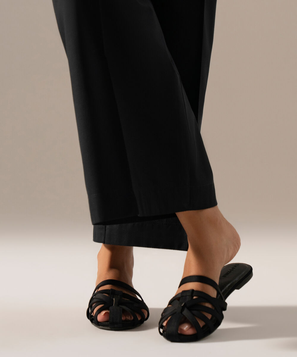 Women's RTW Cambric Solid Black Culotte