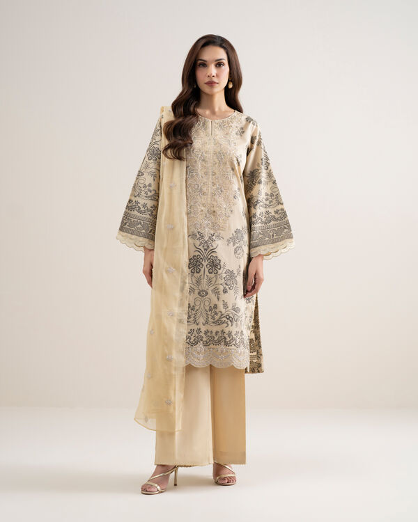 3 Piece - Embroidered Jacquard Suit