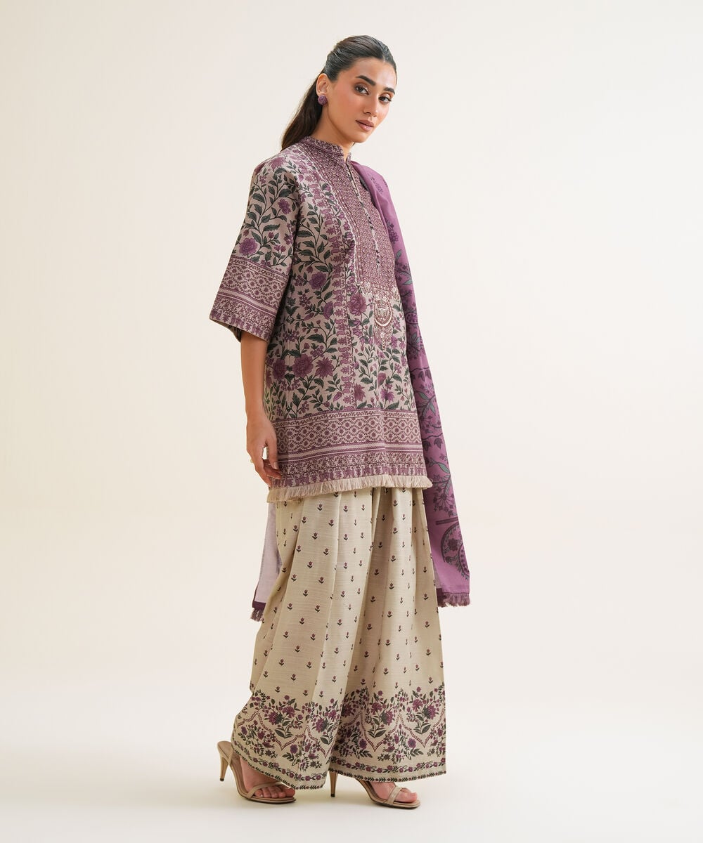 Women's Unstitched Premium Khaddar Printed Tea Pink 3 Piece Suit