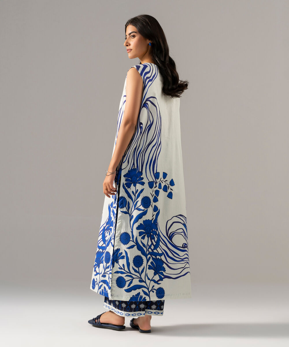 Women's RTW Seersucker Printed White A-Line Shirt