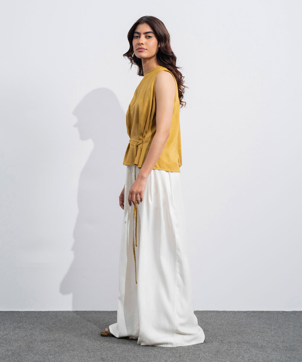 Women's Western Mustard Linen Blend Sleeveless Top