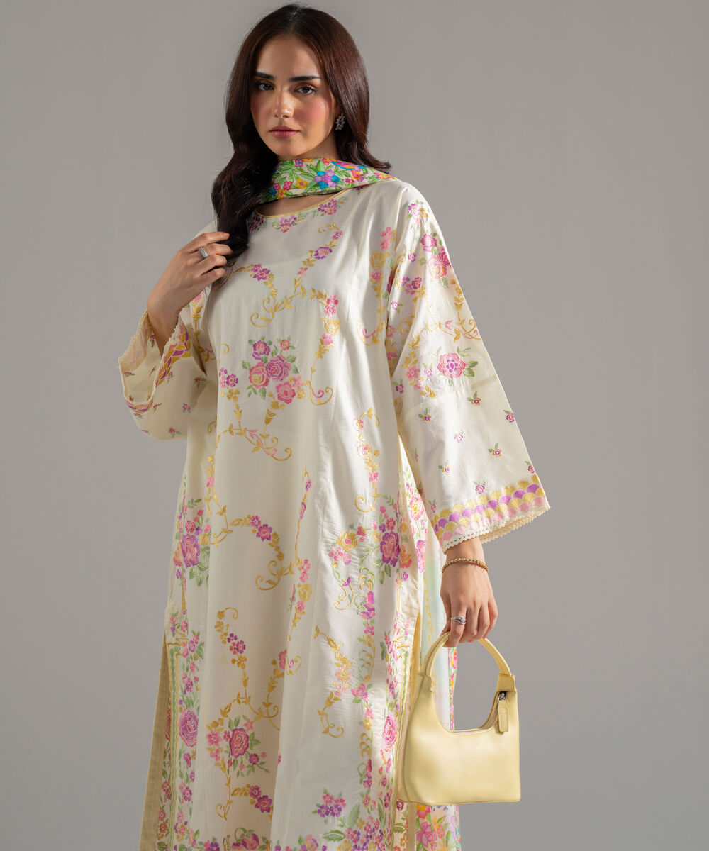 Women's RTW Cambric Solid Embroidered Off White 3 Piece Suit