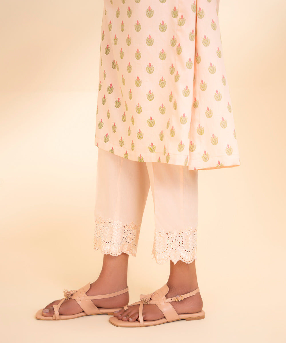 Women's Pret Luxury Satin Pink Solid Cigarette Pants