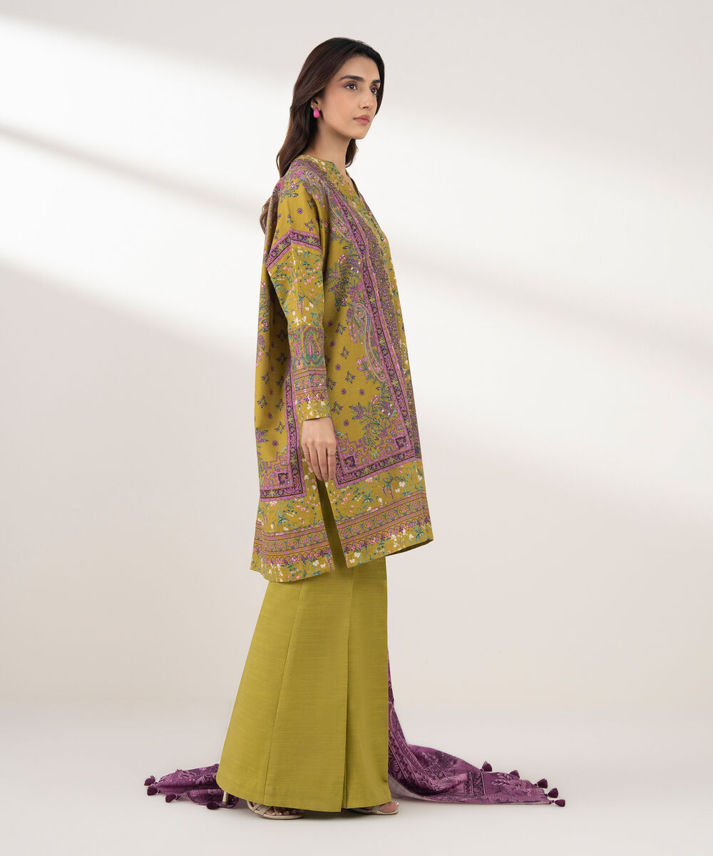 Women's Unstitched Khaddar 3 Piece Suit
