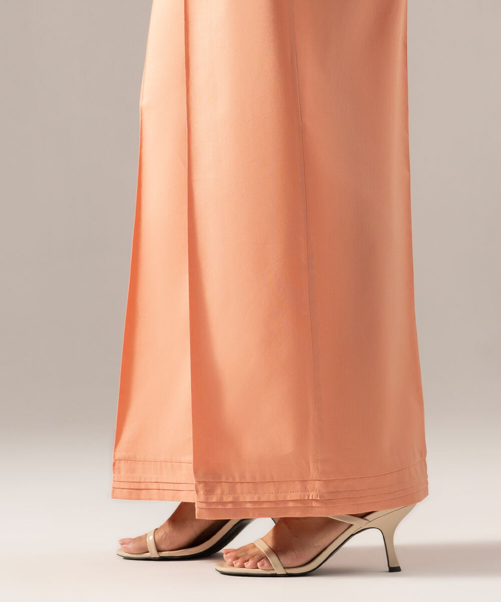Women's RTW Solid Peach Cotton Viscose Culottes