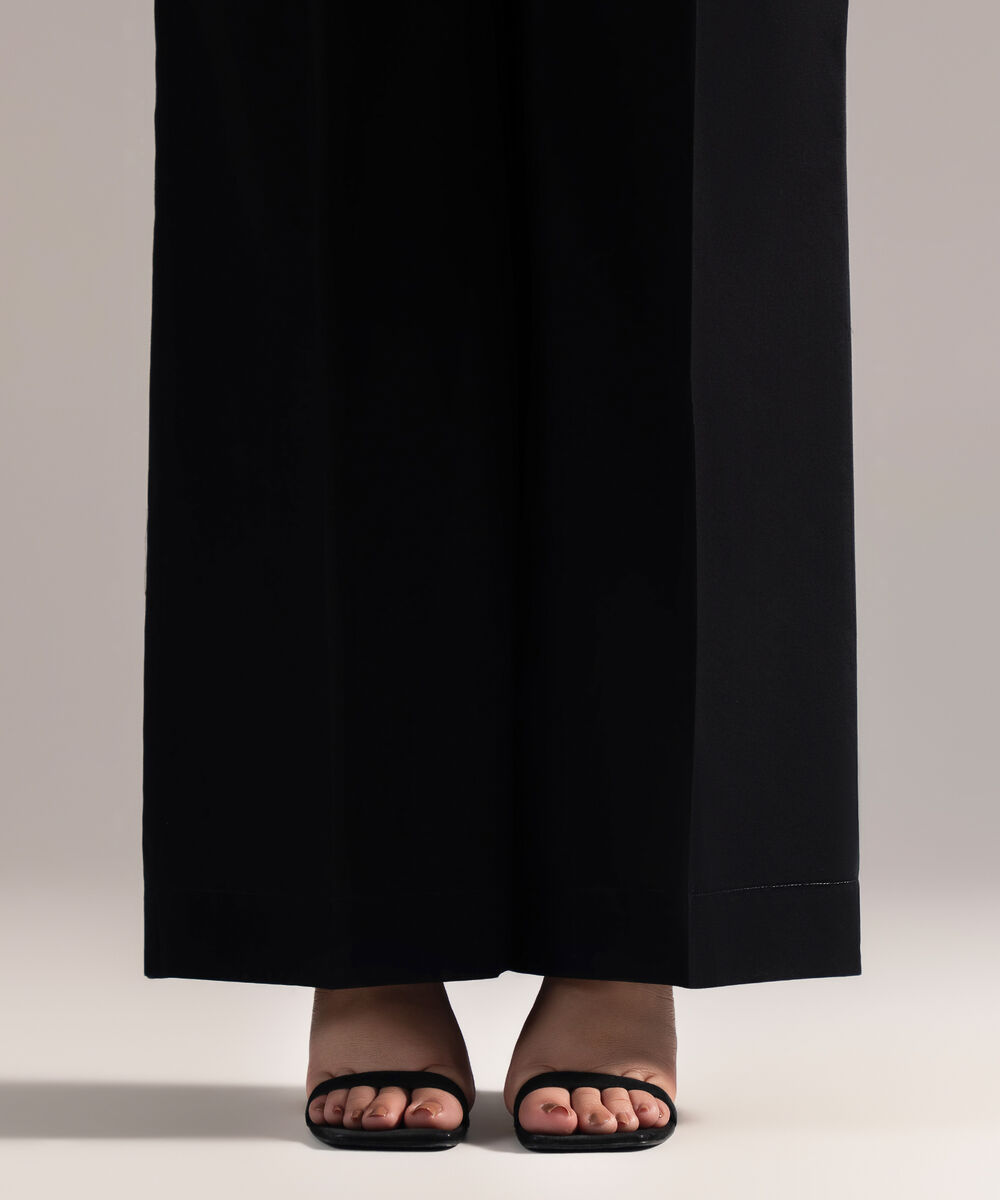 Women's RTW Cambric Solid Black Culottes