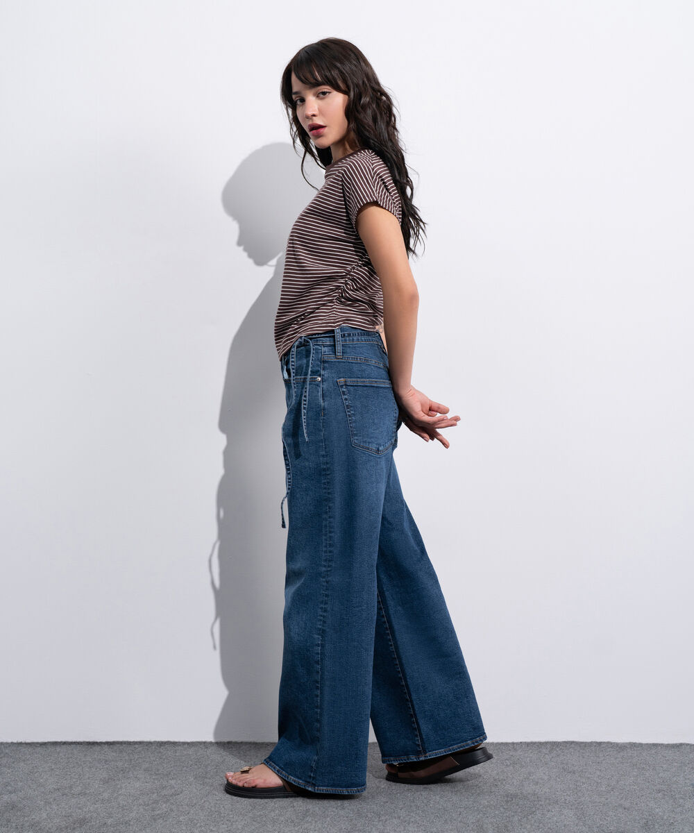 Women's Western Brown And White Yarn Dyed Waist Cinched T-Shirt