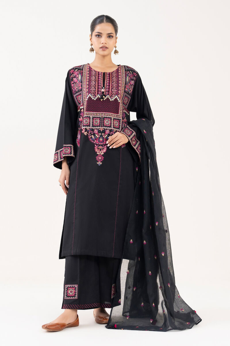 Embroidered Karandi Dupatta