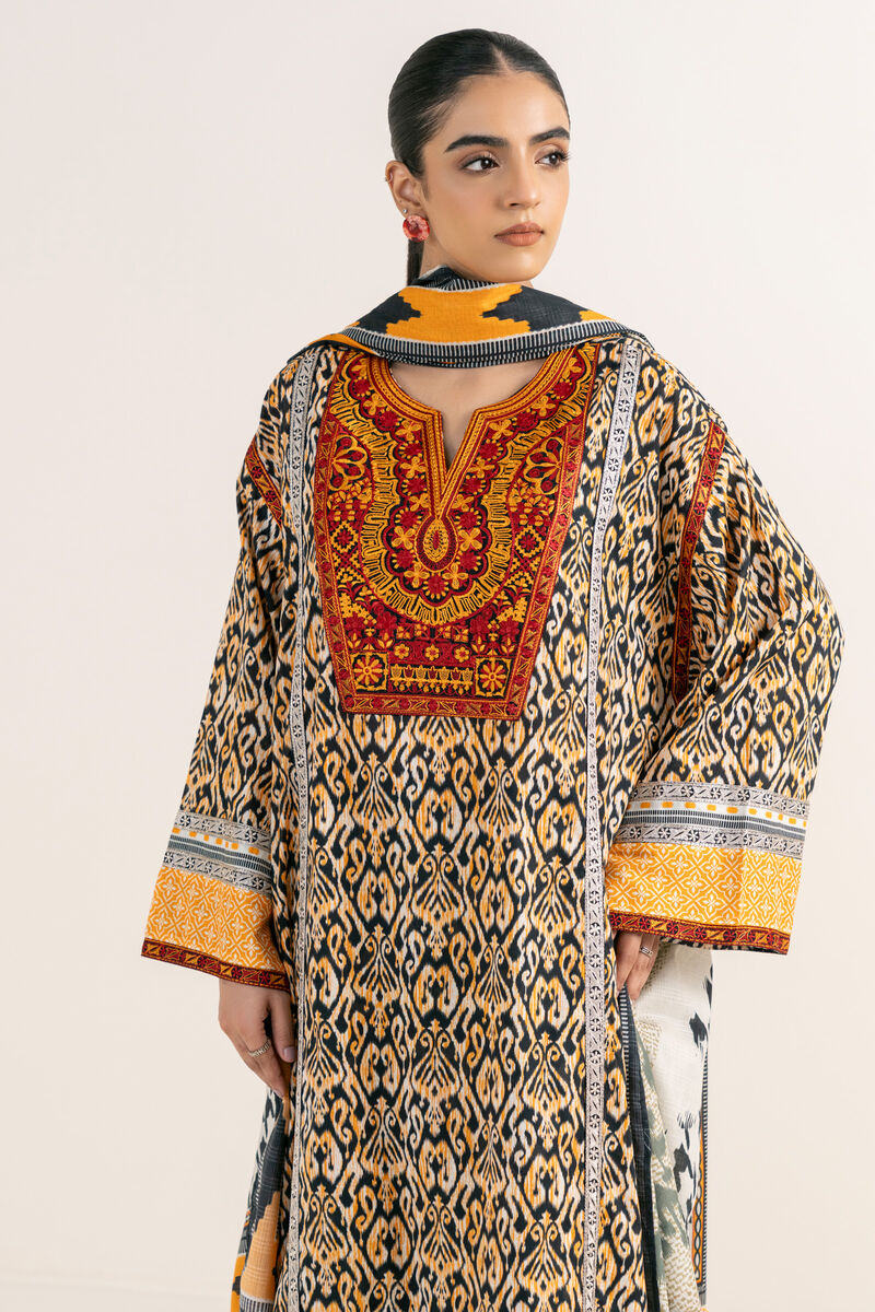 3 Piece - Embroidered Lawn Suit