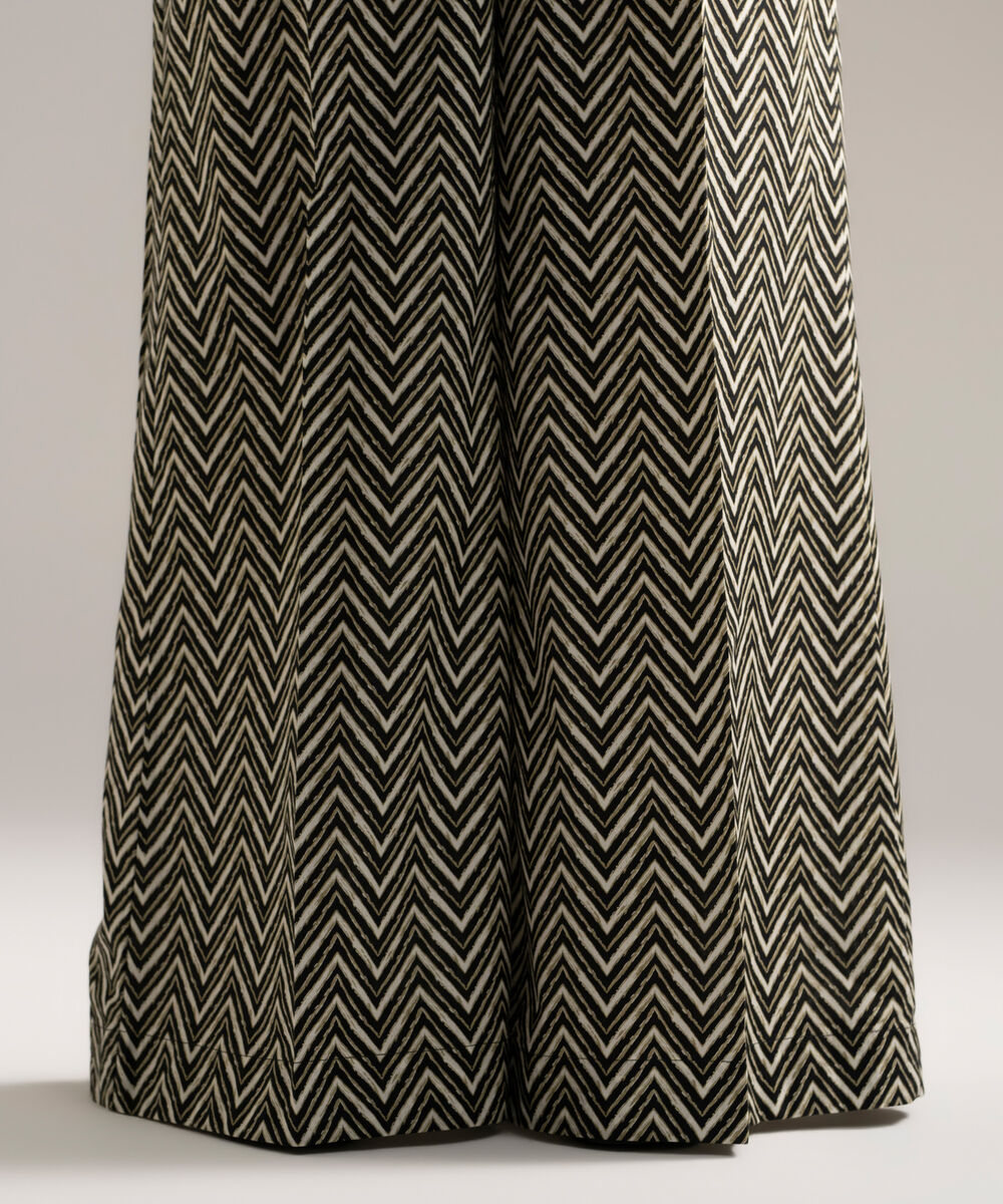 Women's RTW Cambric Printed Black Flared Pants