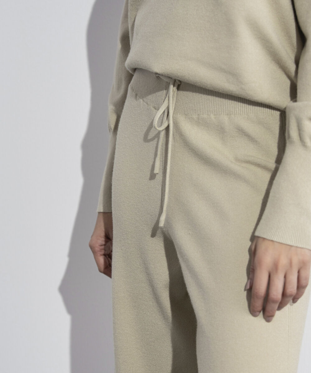 Women's Western Wear Beige Pull-On Knit Culottes