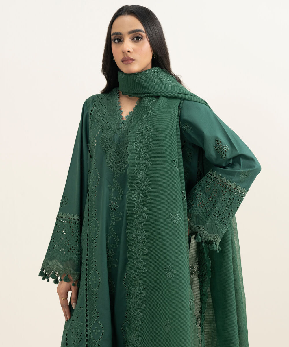Women's Unstitched Lawn Embroidered Green 3 Piece Suit