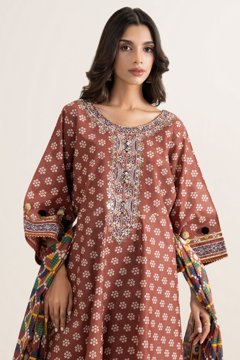 3 Piece - Embroidered Zari Lawn Suit