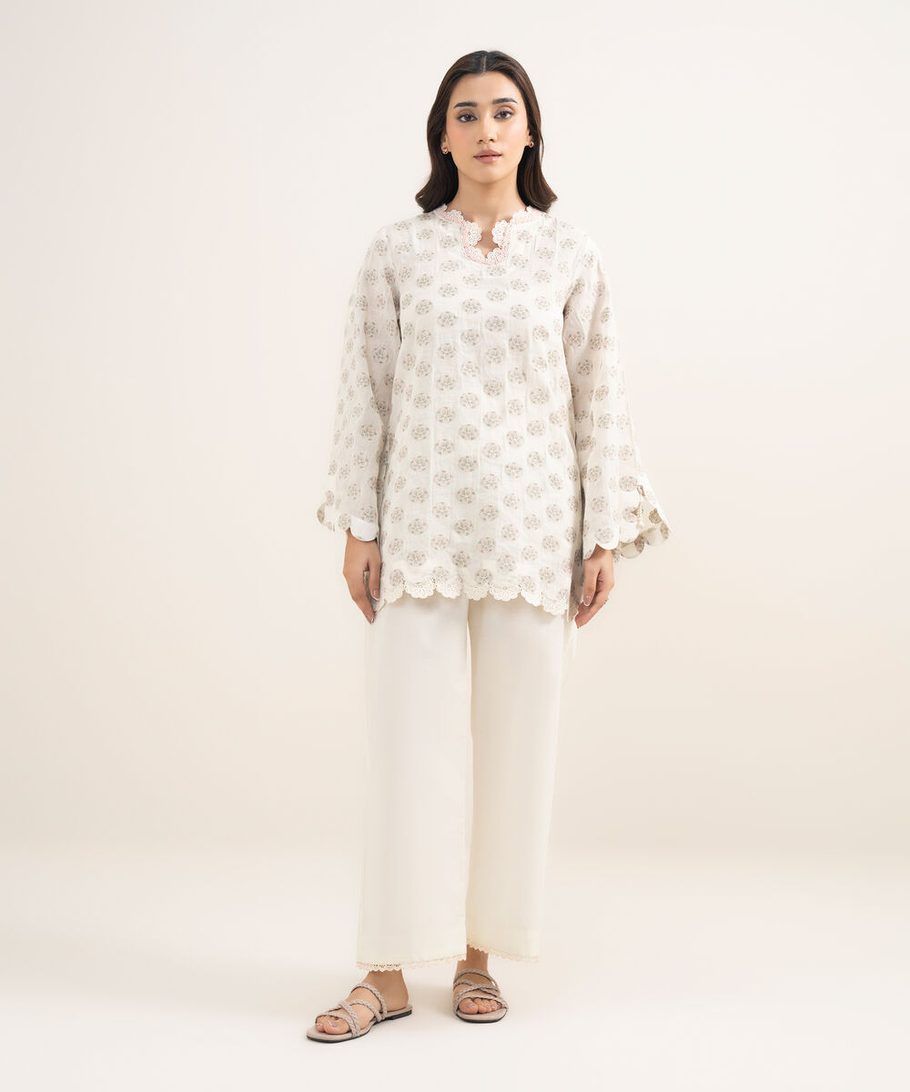 Women's RTW Extra Weft Jacquard Solid Cream White 2 Piece Suit