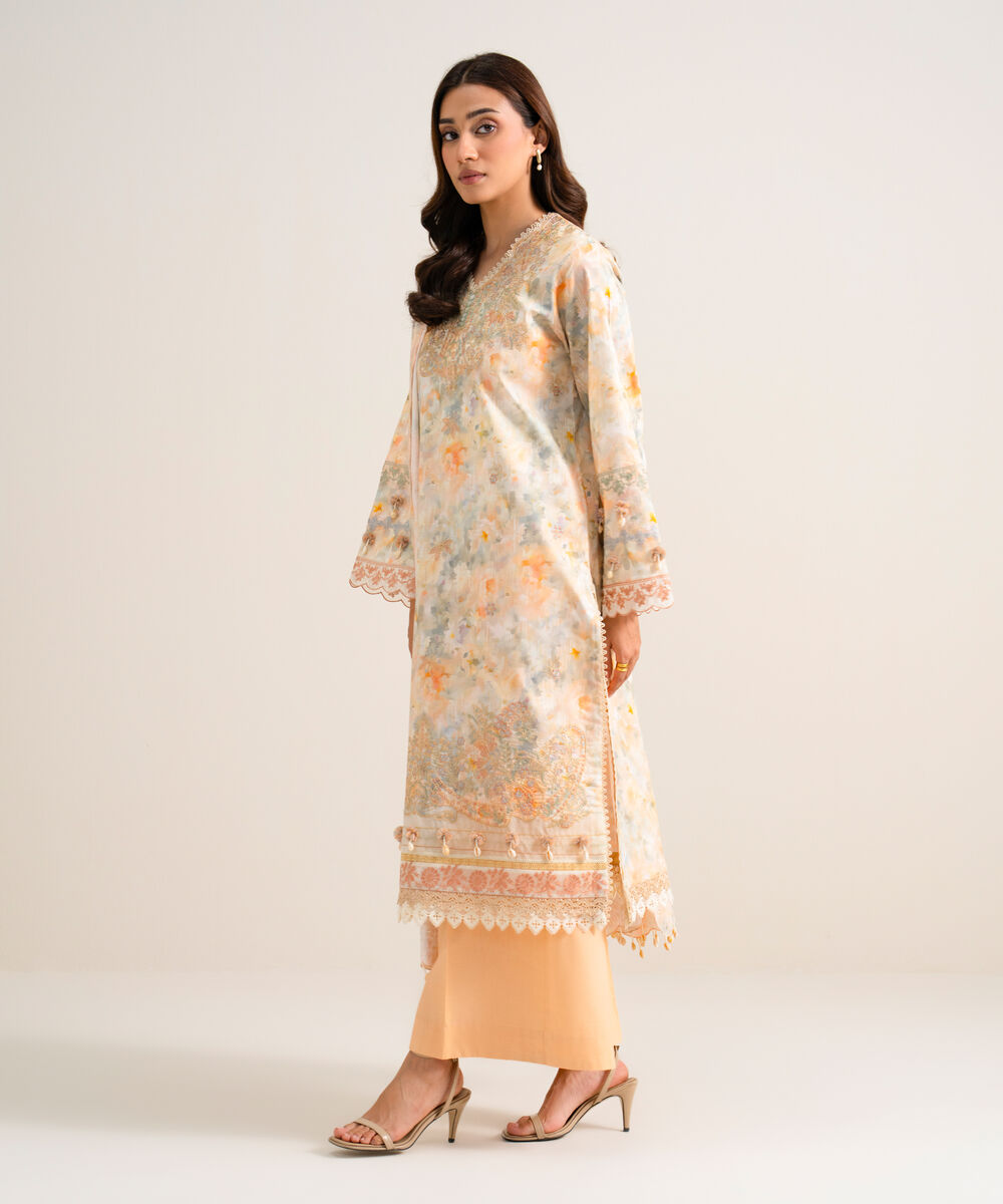 Women's Unstitched Embroidered Lawn Multi 3 Piece Suit