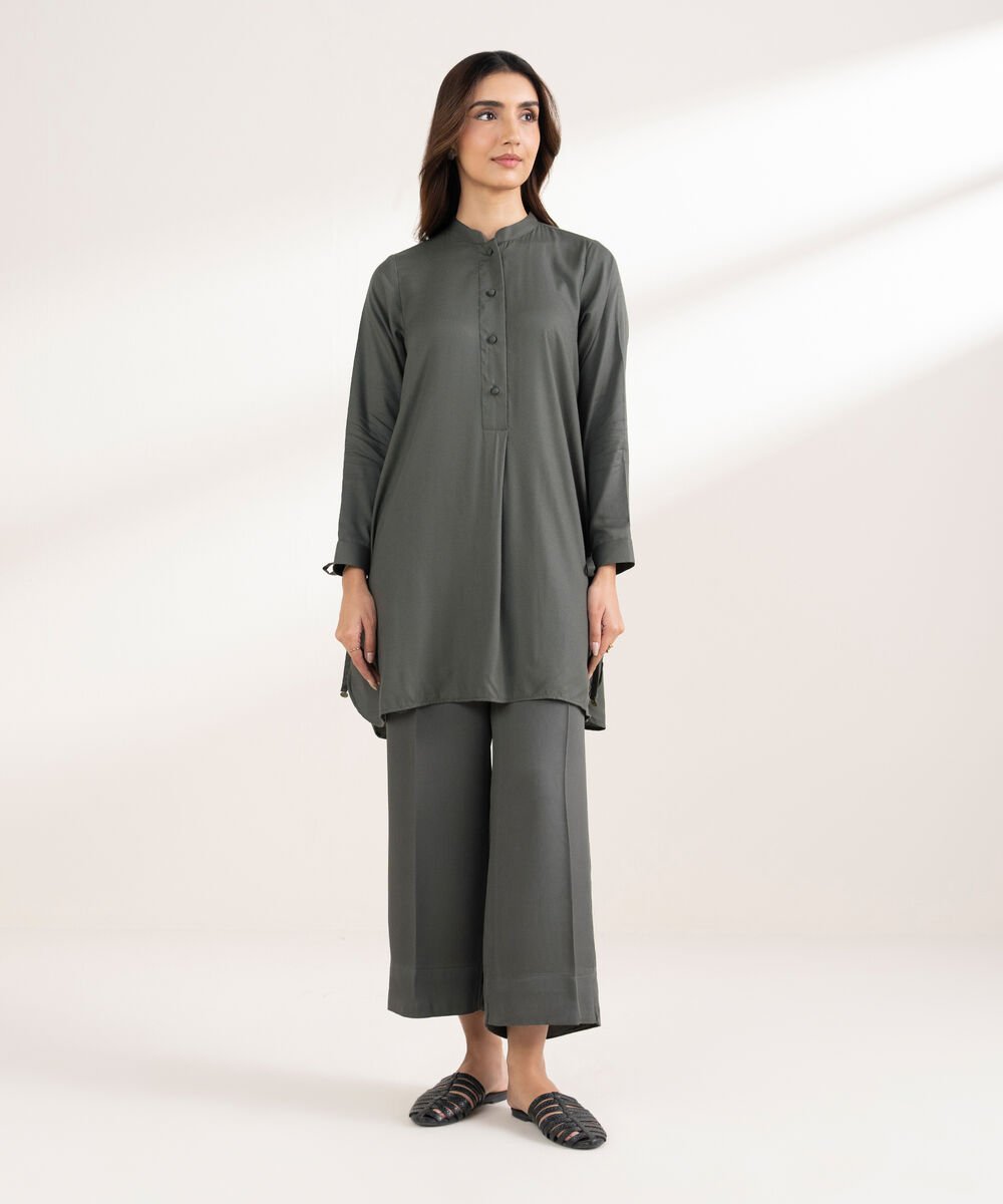 Women's RTW Bedford Solid Button Down Grey Shirt