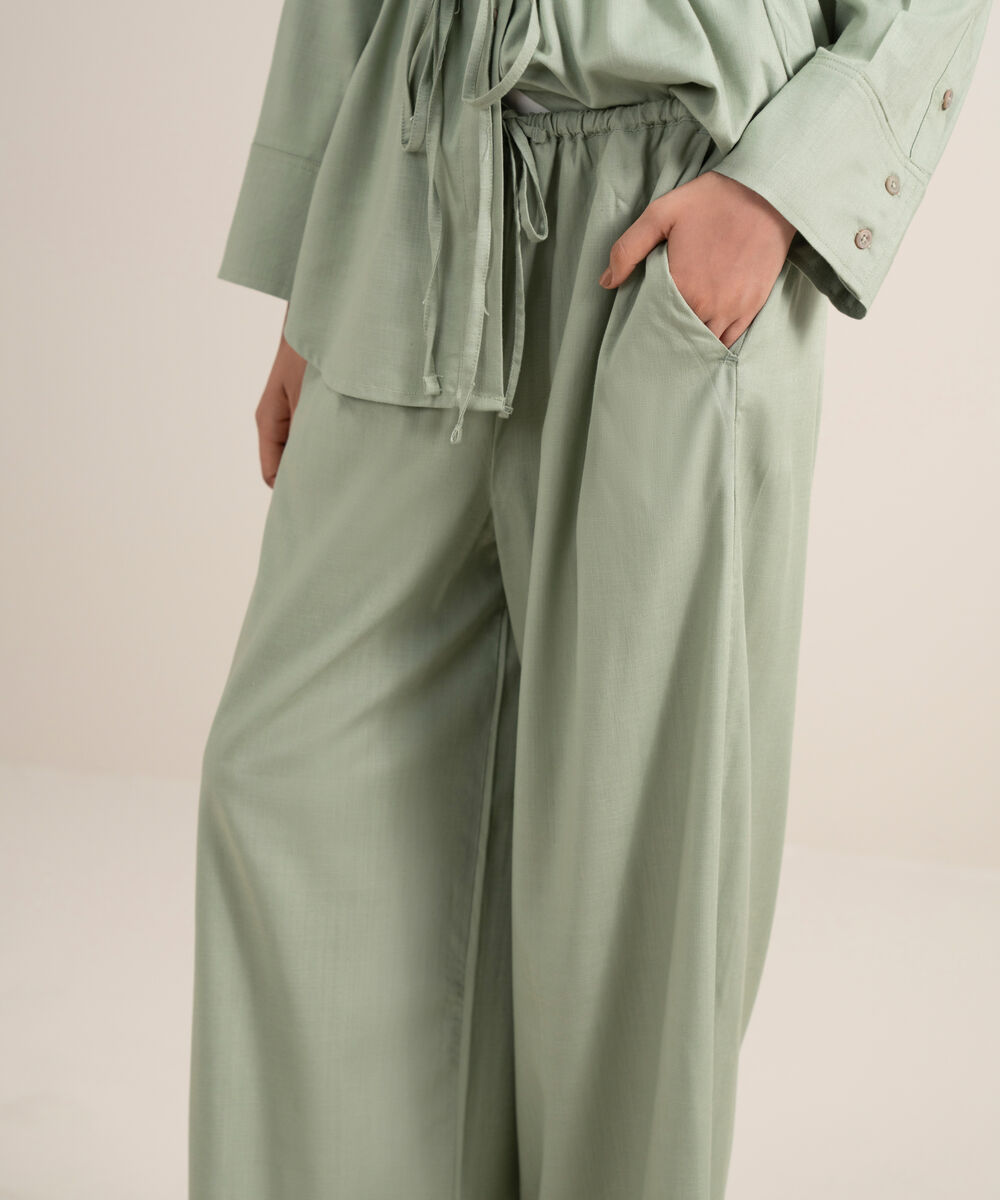 Women's Green Wide-Legged Culottes