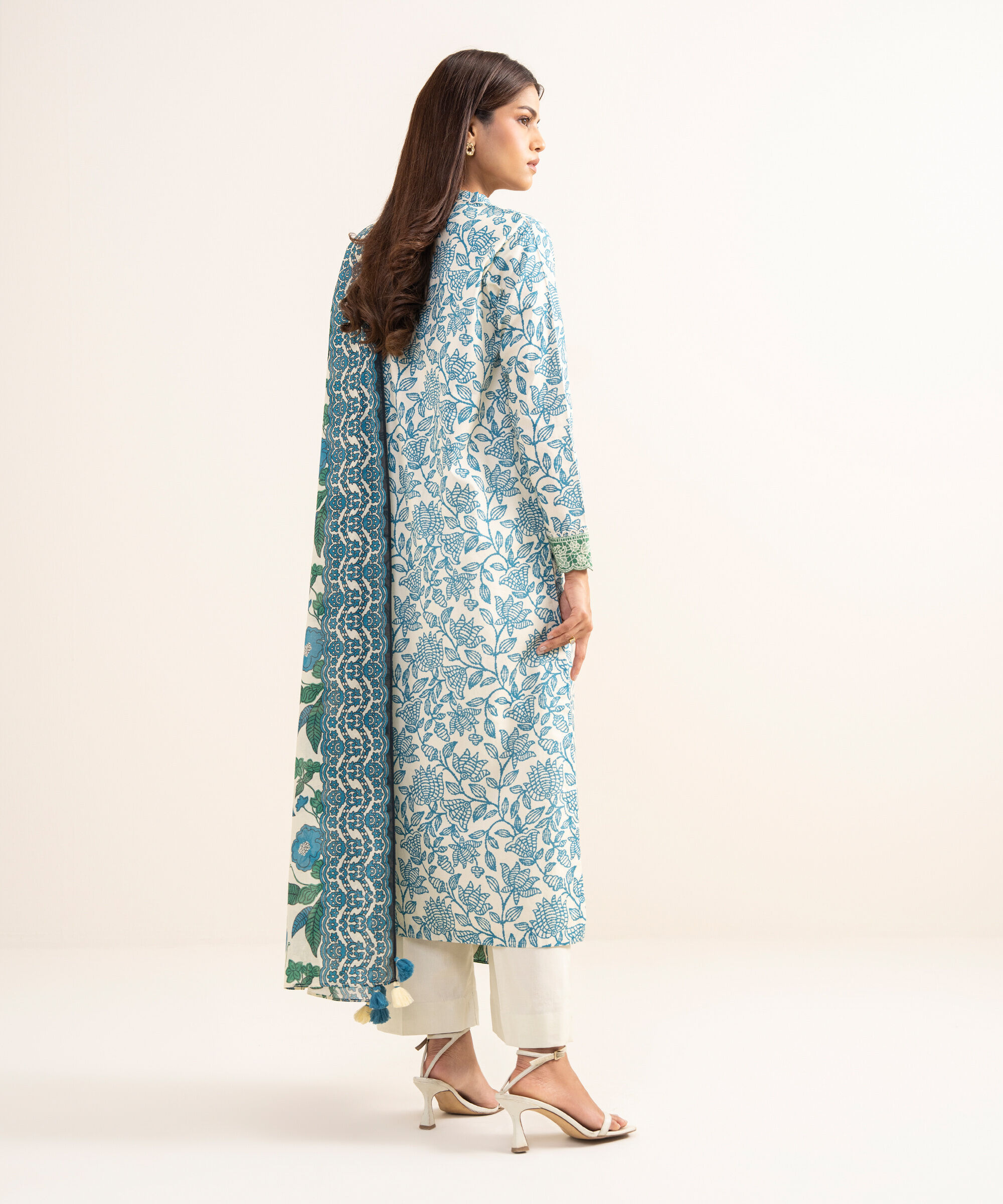 Unstitched 3 Pc Cotton PDDS26V444TS