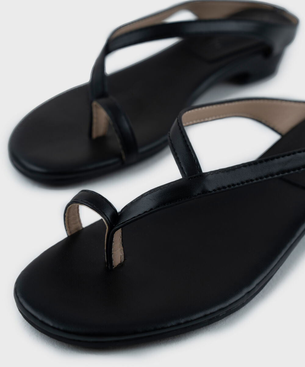 Women's Black Kitten Heel Sandal