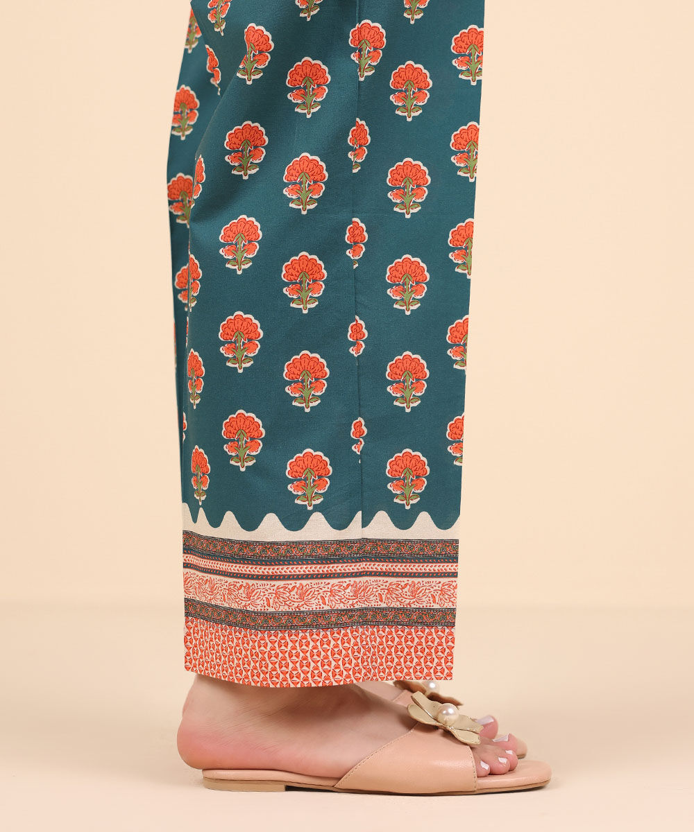 Women's Pret Cambric Multi Printed Straight Pants