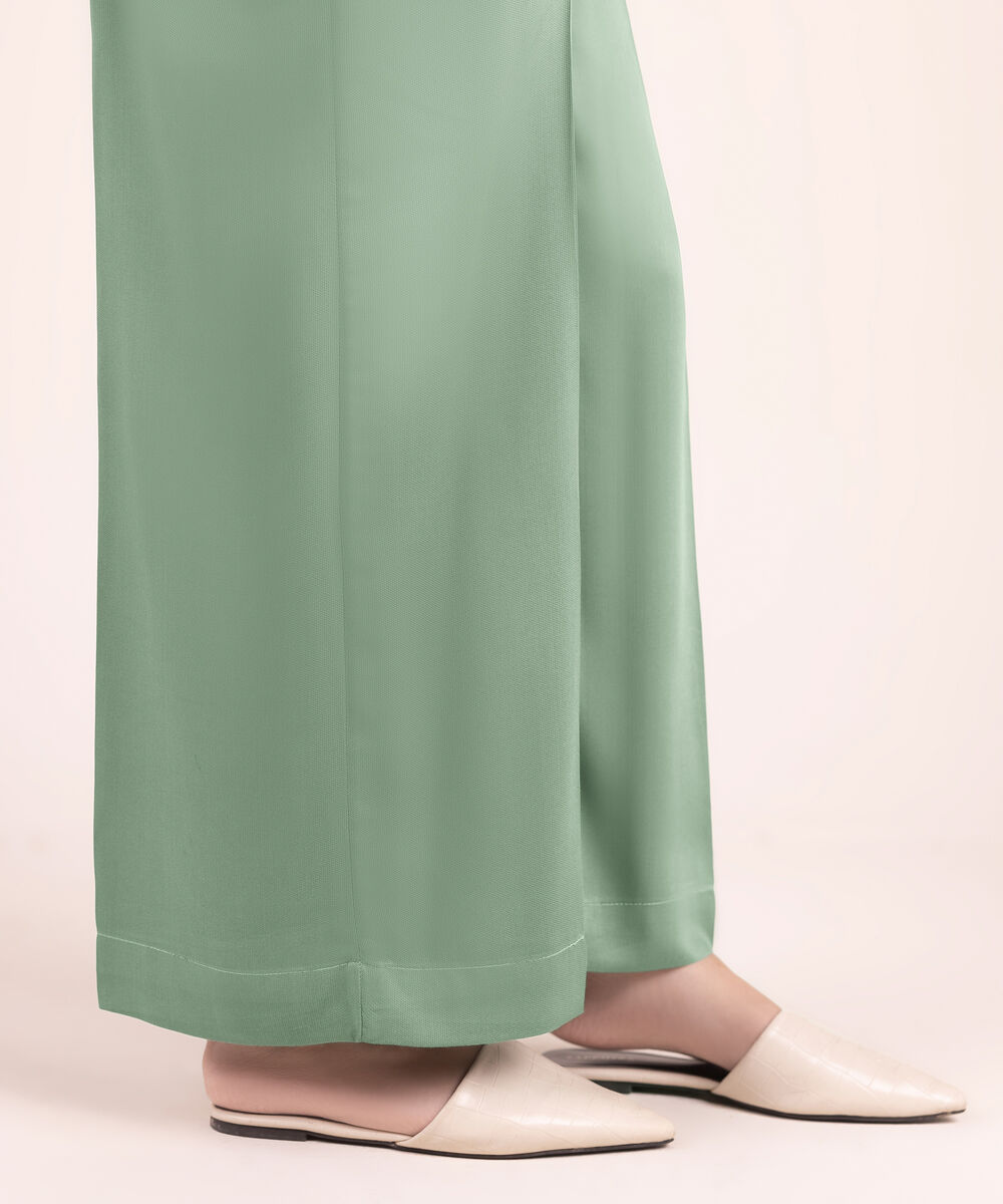 Women's RTW Bedford Solid Green Culottes