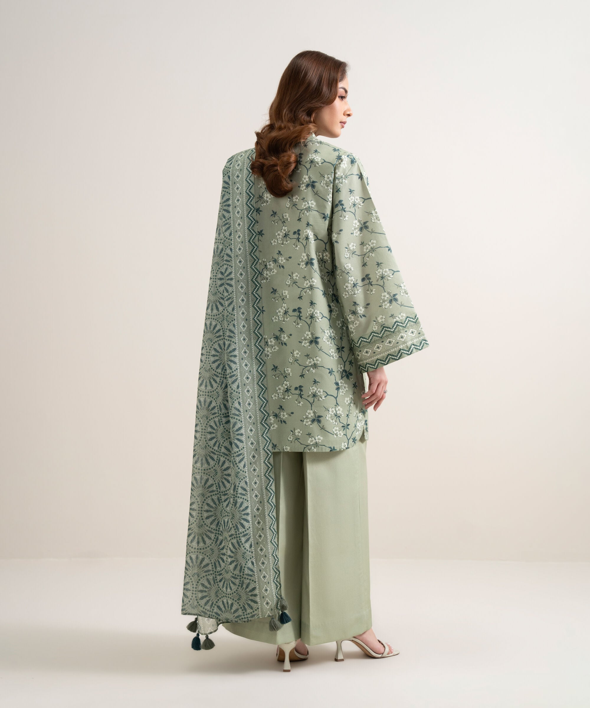 Unstitched 3 PC U3PDDS26V564