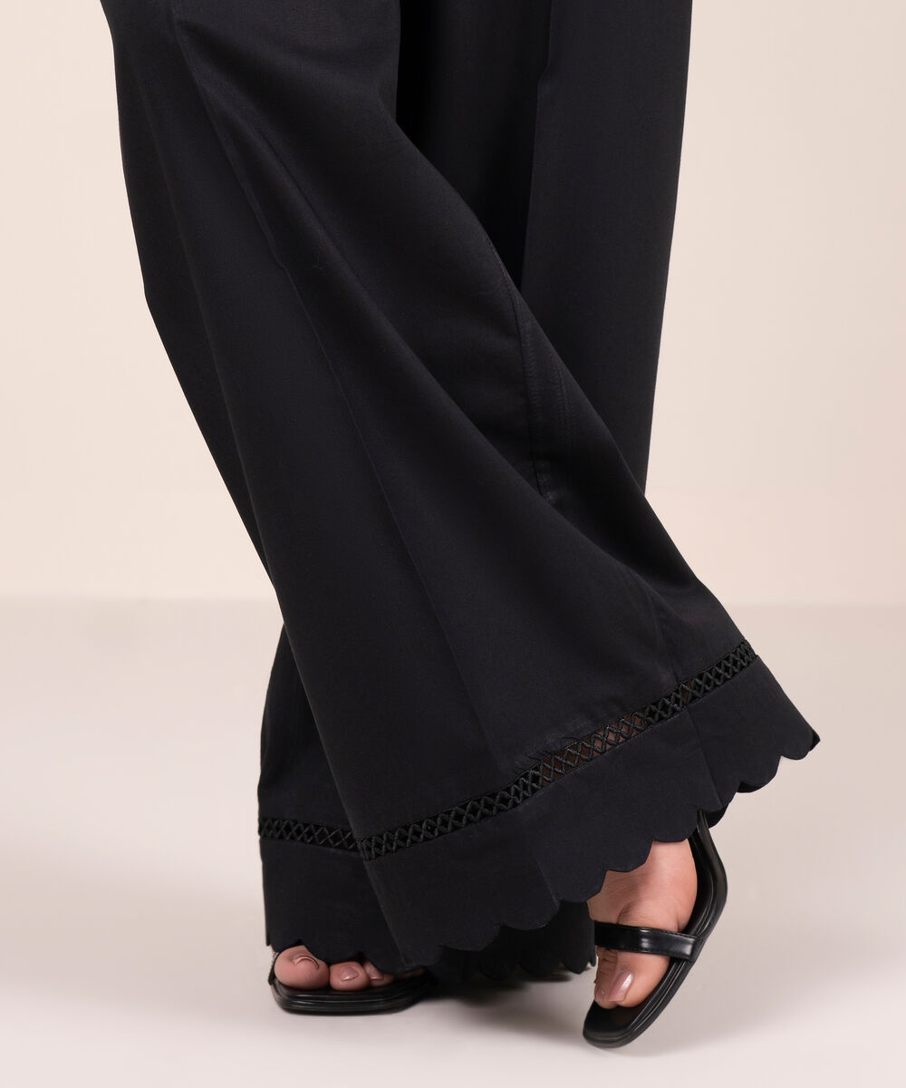 Women's RTW Cambric Solid Black Culottes