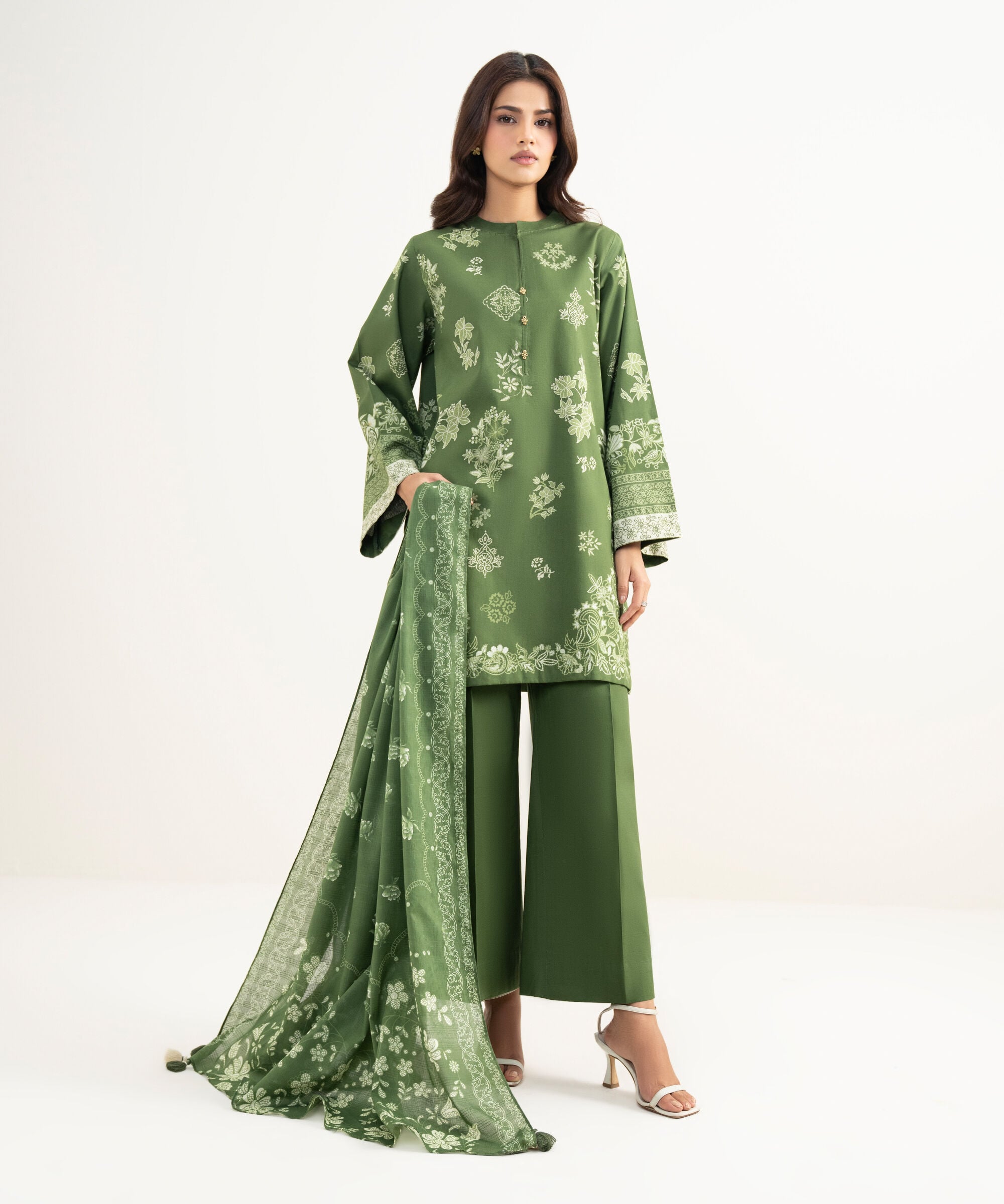 Unstitched 3 Pc Lawn DYS26V3135TS