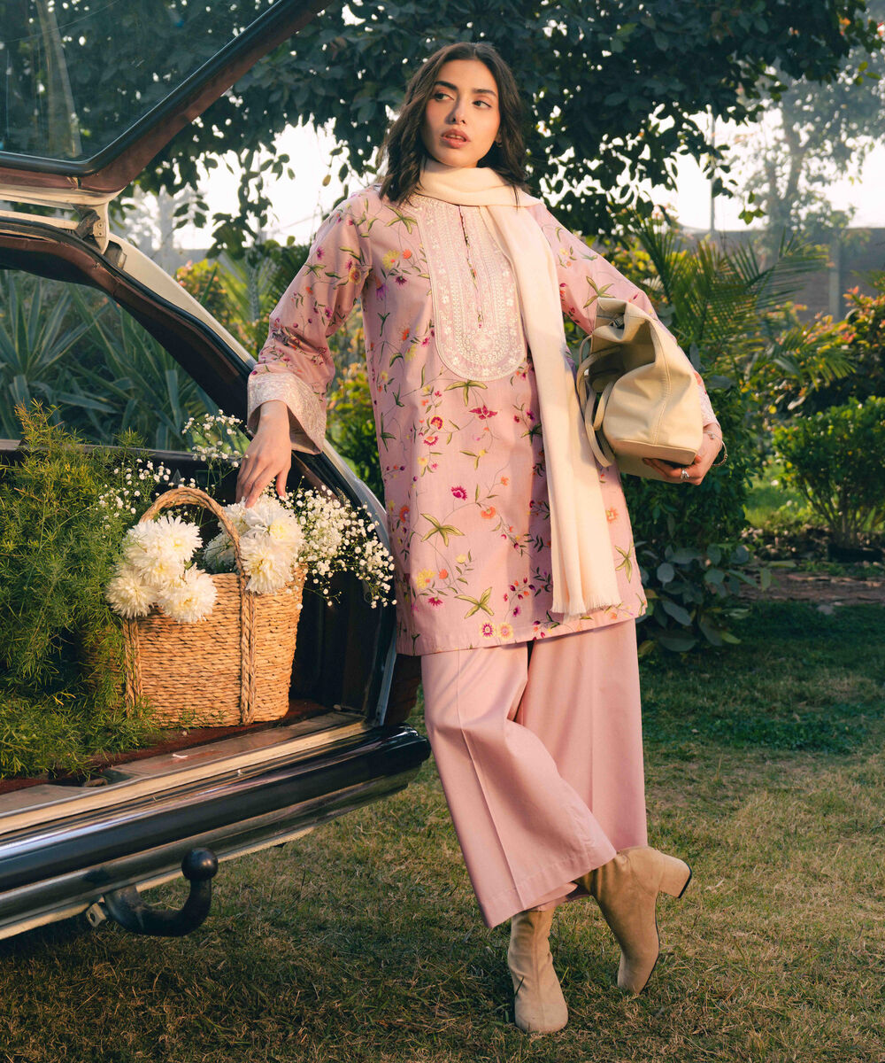 Women's RTW Crosshatch Embroidered Pink Straight Shirt