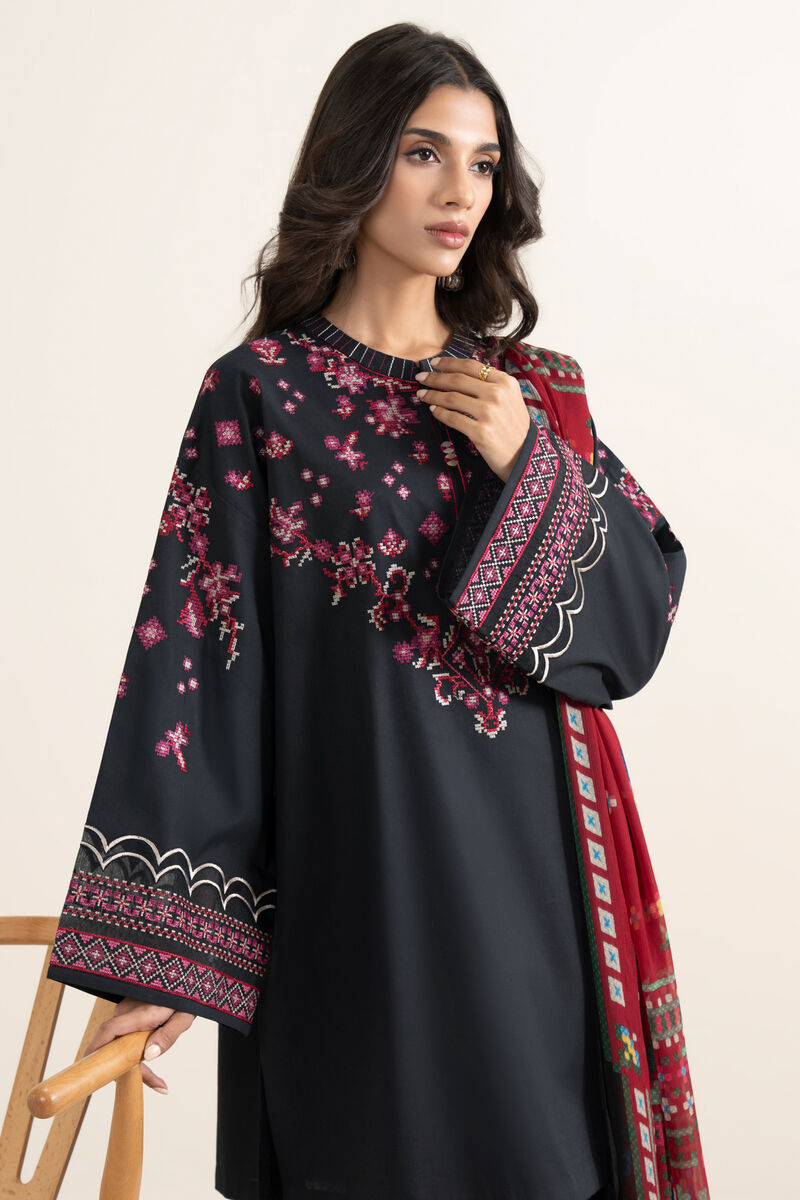 3 Piece - Embroidered Lawn Suit