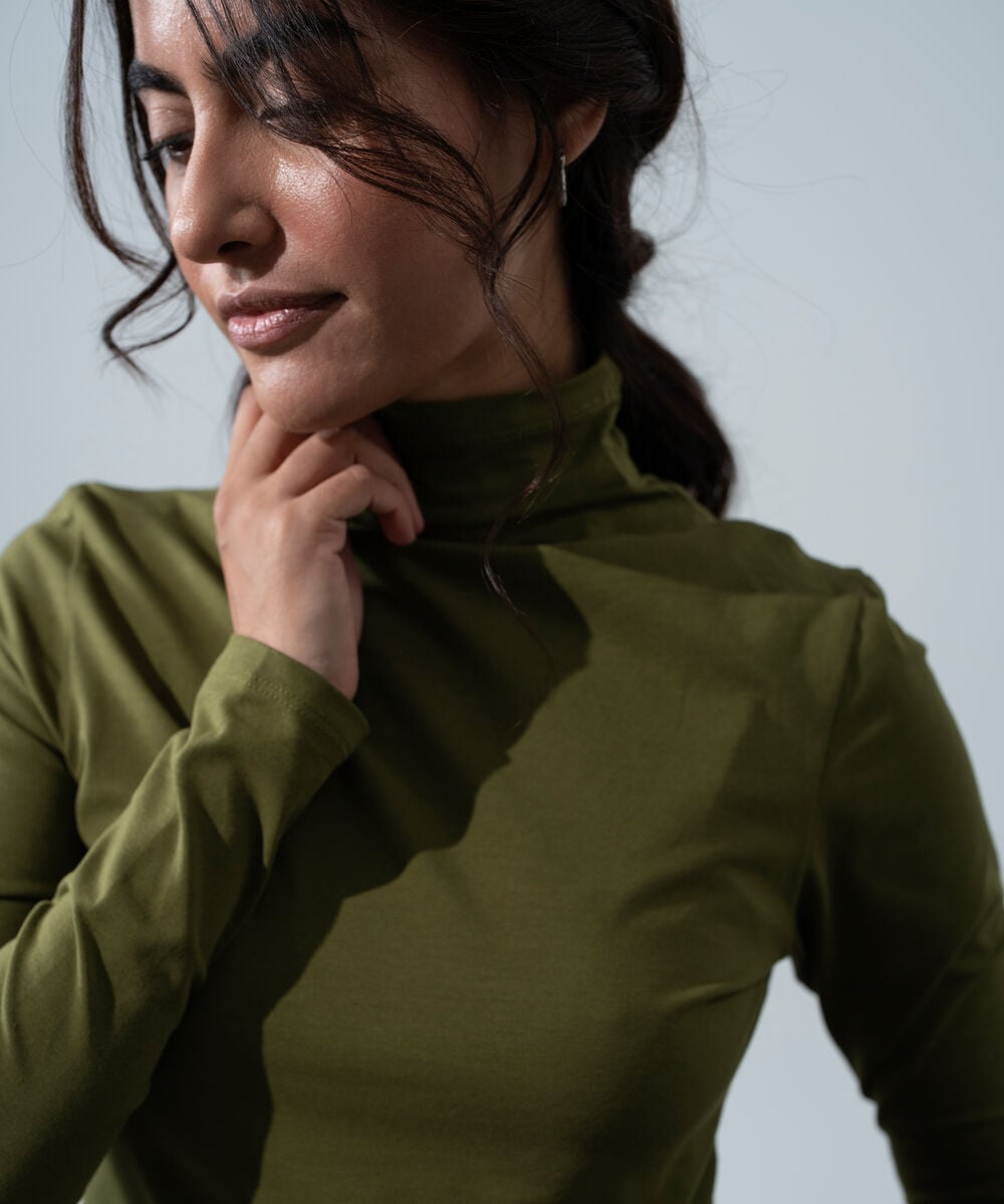 Women's Western Wear Green Cotton Fitted Knit Top