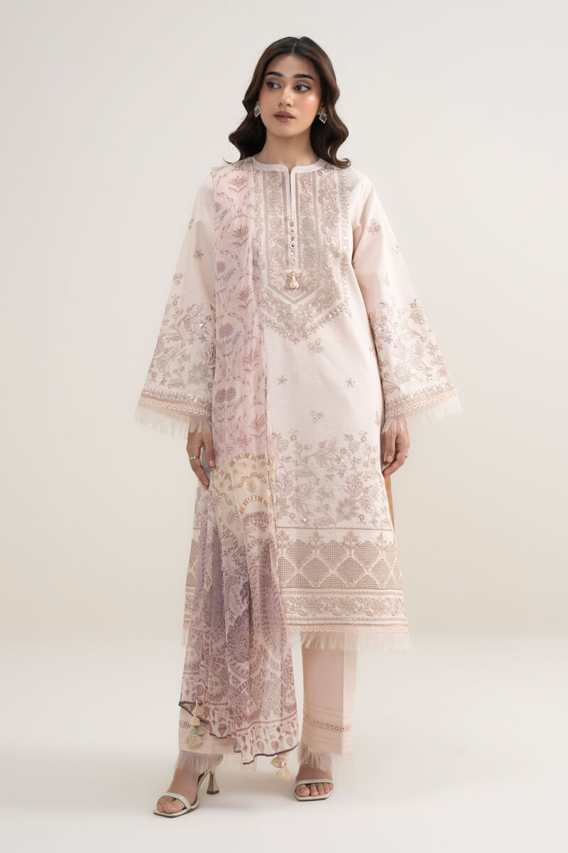 3 Piece - Embroidered Lawn Suit