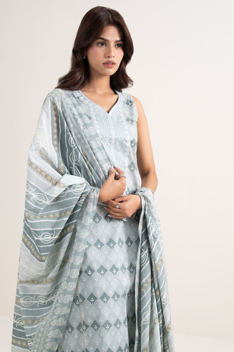 3 Piece - Embroidered Lawn Suit