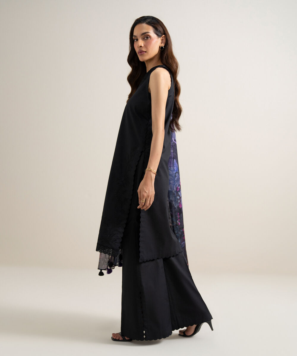 Women's Unstitched Slub Lawn Embroidered Black 3 Piece Suit