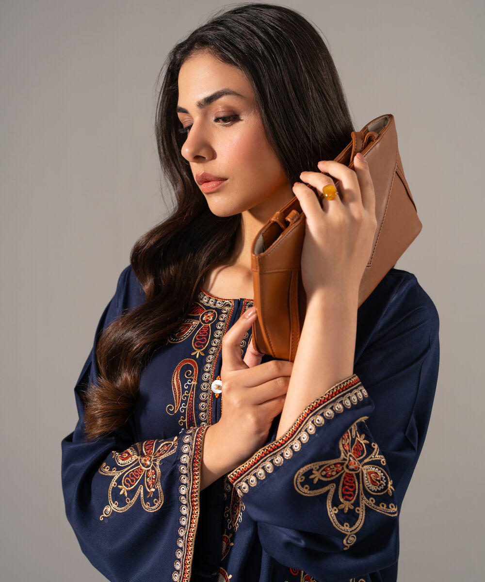 Women's RTW Bedford Solid Embroidered Dark Blue Straight Shirt