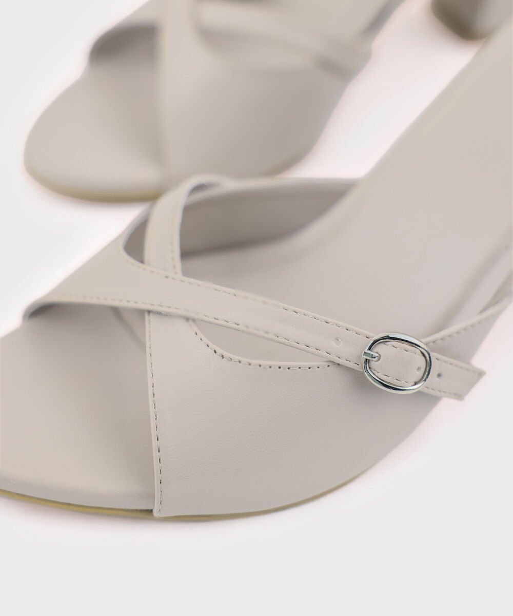 Women's Off White Heels