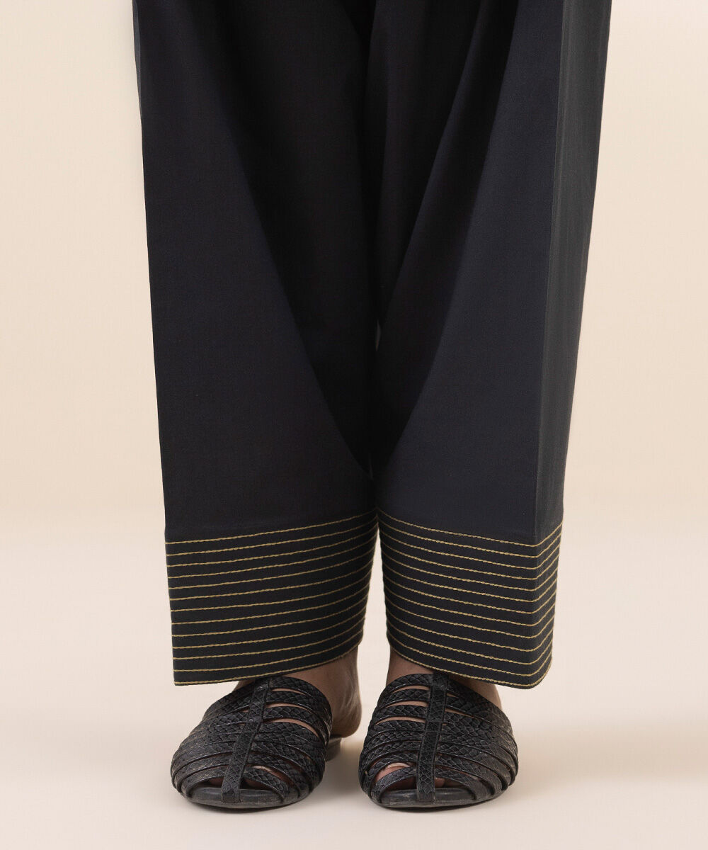 0U3PDF25V135 Unstitched 3 PC 0U3PDF25V135