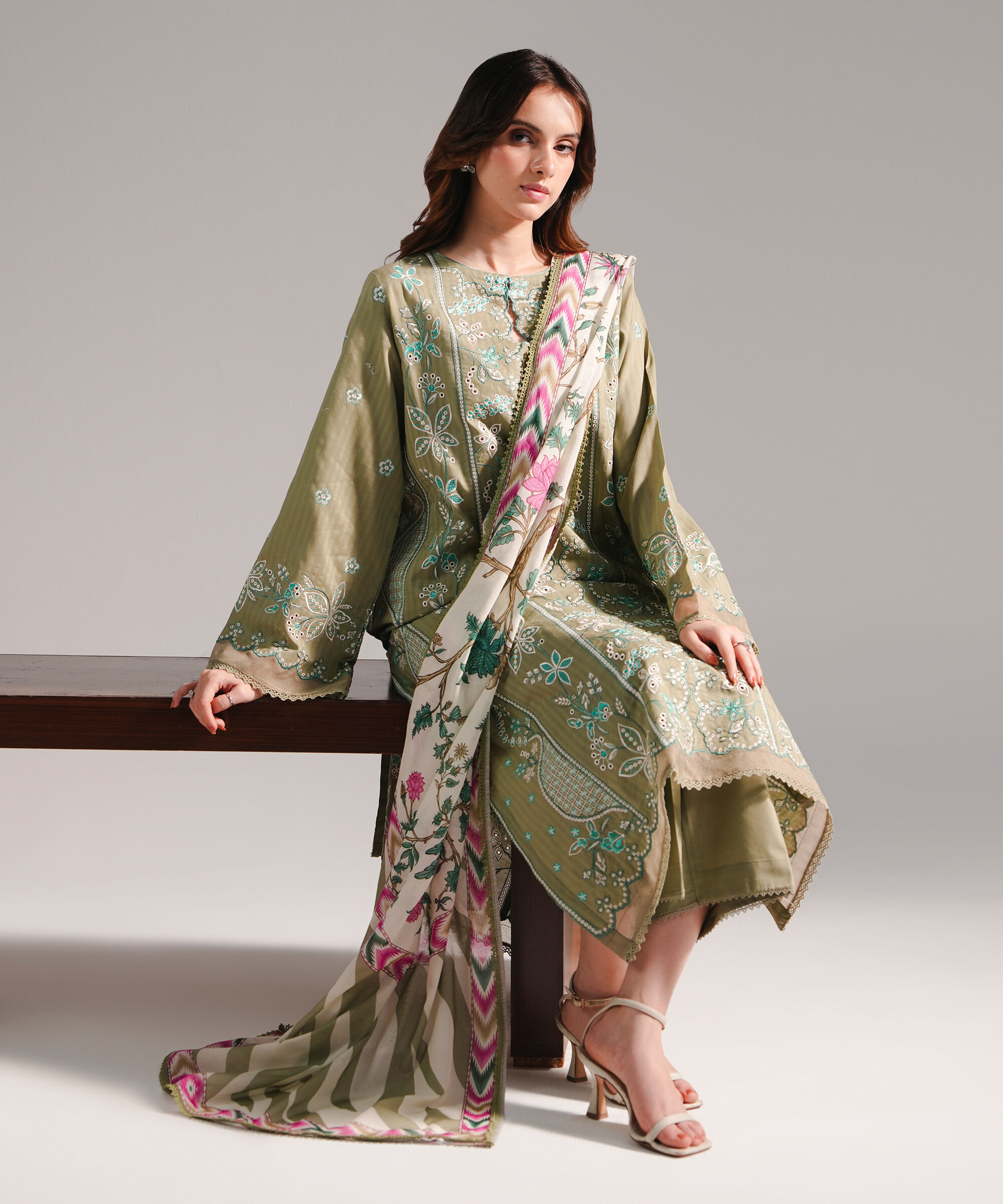 Printed Dupatta P2SCHMV6231D