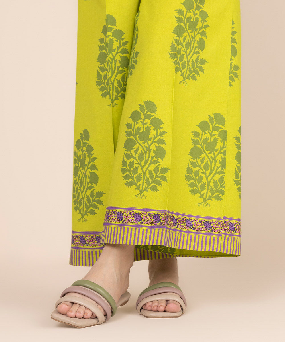 Women's RTW Cambric Green Printed Flared Pants