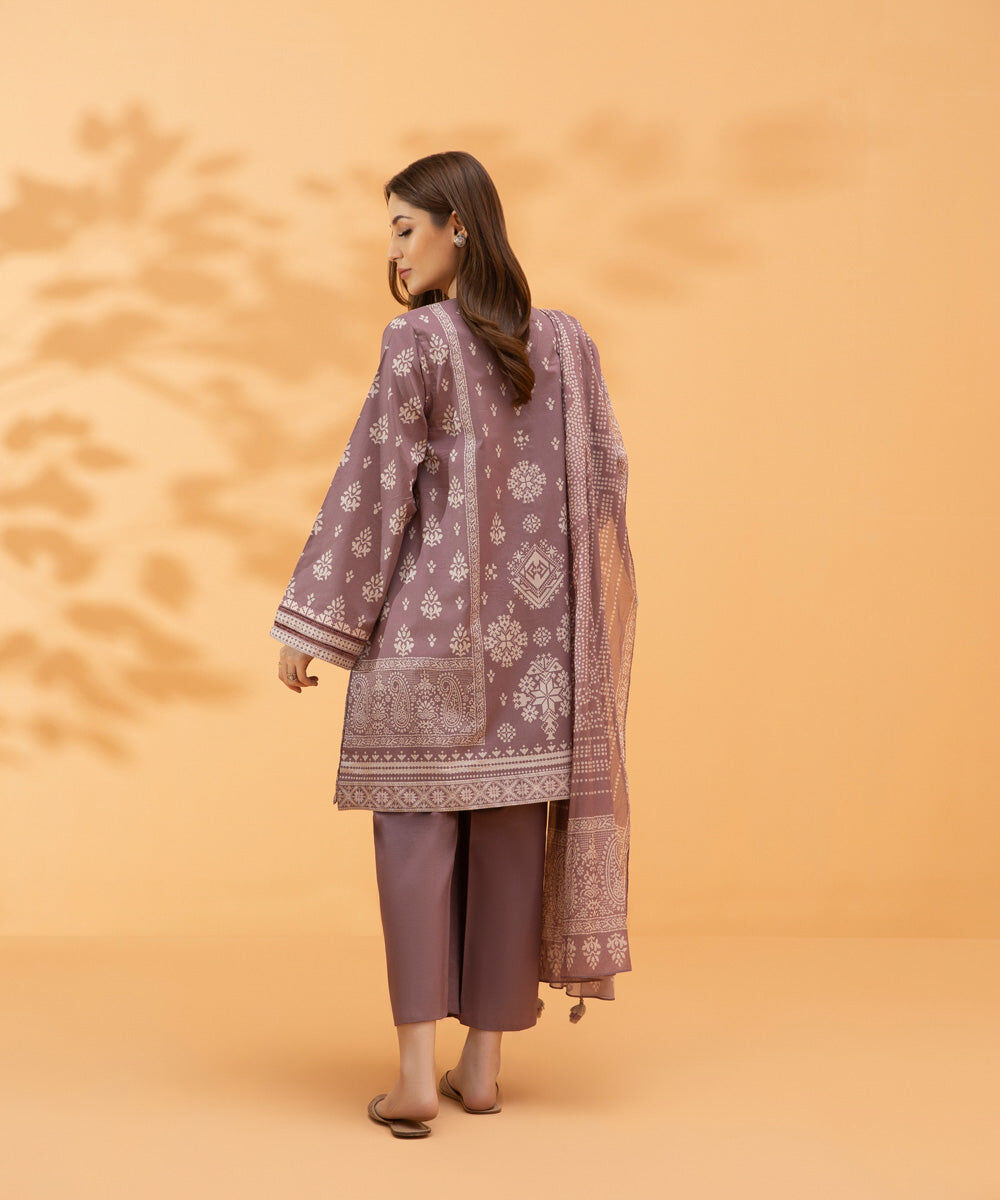 3 Piece - Embroidered Lawn Suit