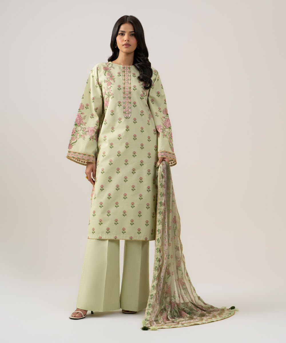 3 Piece - Embroidered Lawn Suit