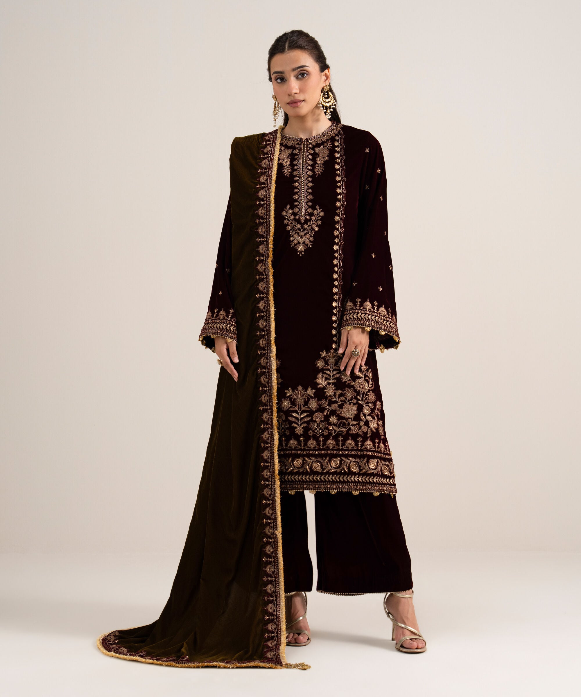 Retail Price: 15990/-PKR
